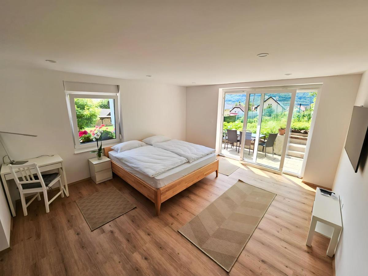 Charming Bella Hideout - Adults Only Apartman Jesenice Kültér fotó